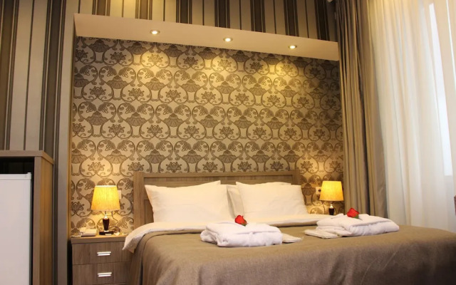 Отель Monopoli Кутаиси