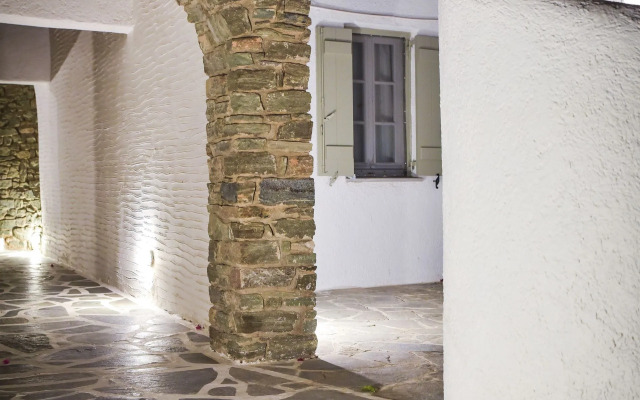 Cavos Bungalows & Studios