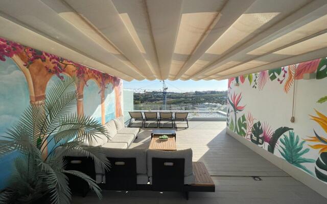 Lima in Estepona with 3 bedrooms and 2 bathrooms