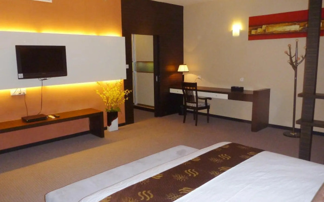 Seafest Hotel