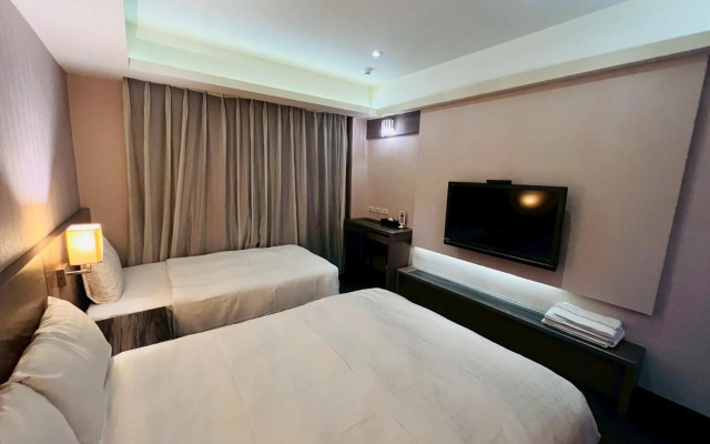 Paris Business Hotel