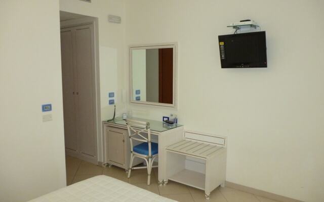 Elaia Garden Hotel