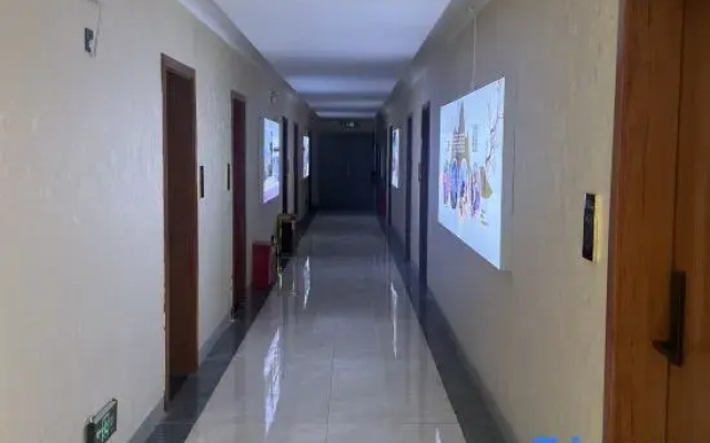 Rujia China Inn Hotel (Lincang Shuangjiang Abu Gulu)