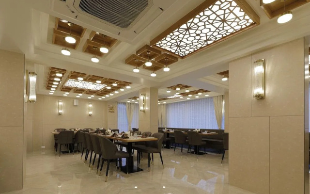 Hotel R.J Residency
