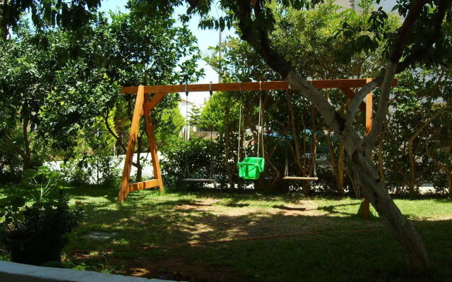 Faros Apartments