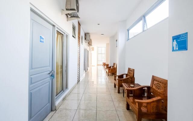 OYO 3787 Hotel Poncowinatan