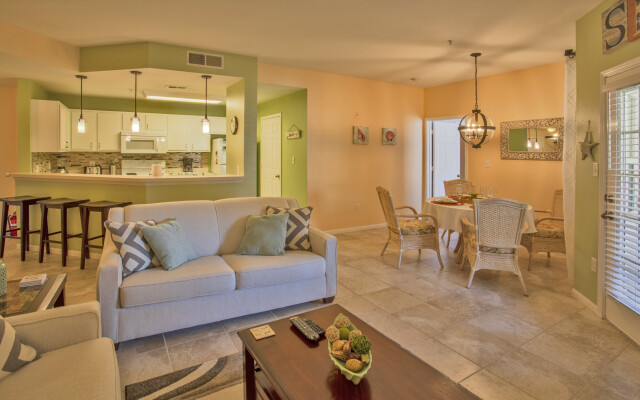 Exquisite Avalon Clearwater Condo,Minutes To Beach