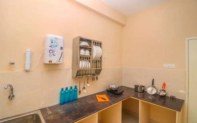 OYO 27826 Home Graceful Stay Near Airport