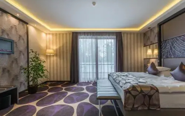 Victoria Garden Hotel és Étterem