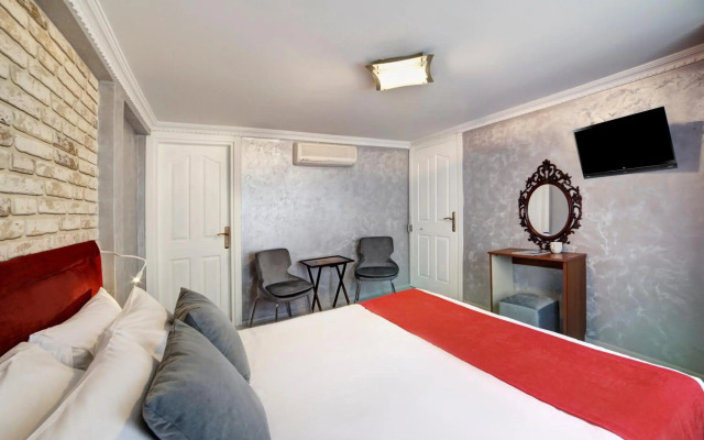 Serenity Hotel
