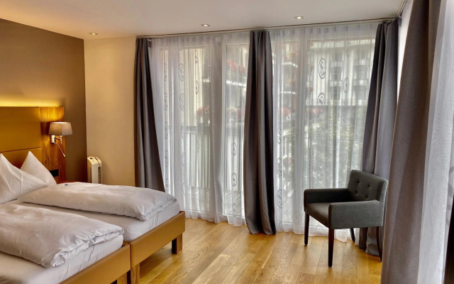 Hotel Central – Guest Rooms – Engelberg
