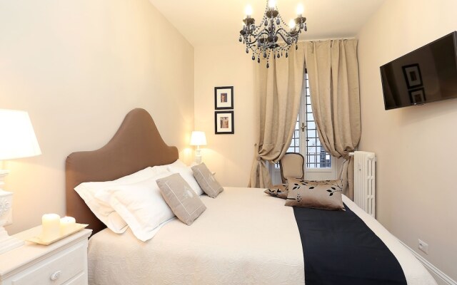 Daplace - Lucrezia Apartment