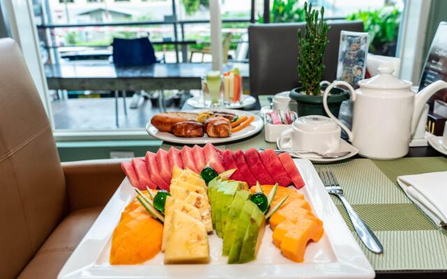 Holiday Inn Dar Es Salaam City Center by IHG
