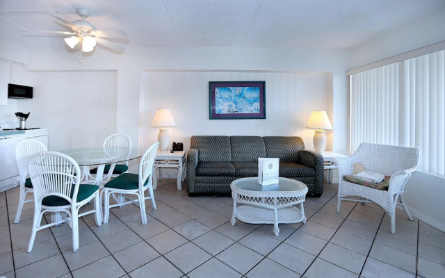Club Sea Oats Resort
