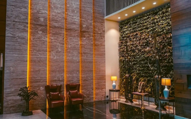 Hotel Avinash International