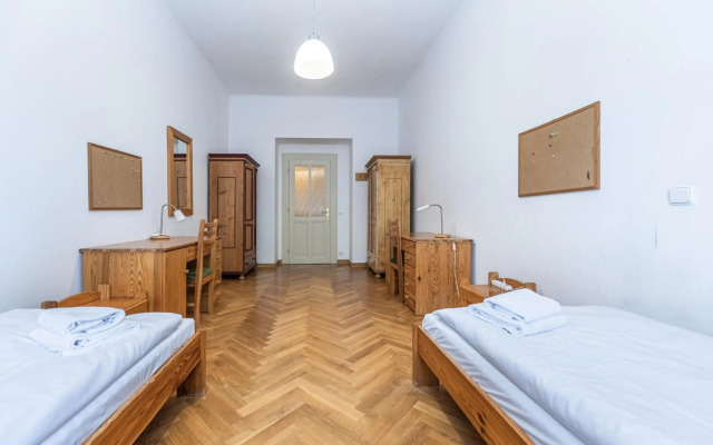 Jiriho z Podebrad Apartments