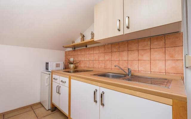 Amazing Home in Palit With Wifi and 1 Bedrooms