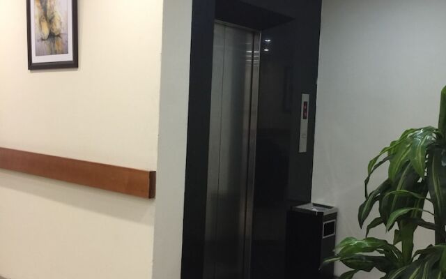 V-Studio Hotel Apartment 1