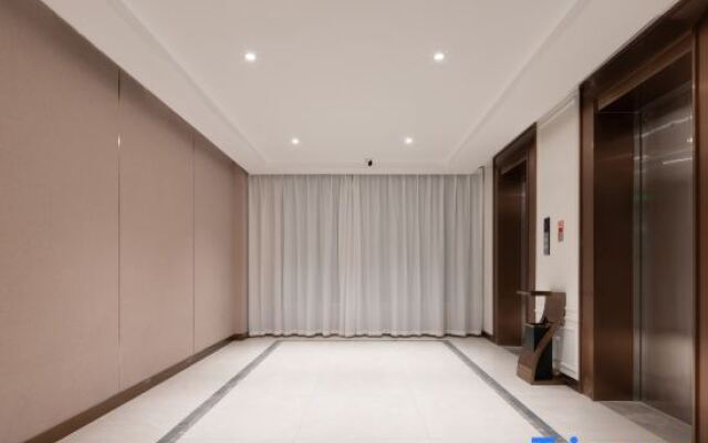 Vienna Hotel (Guangzhou Baiyun International Airport Terminal)