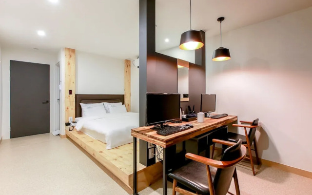 Hotel Restay