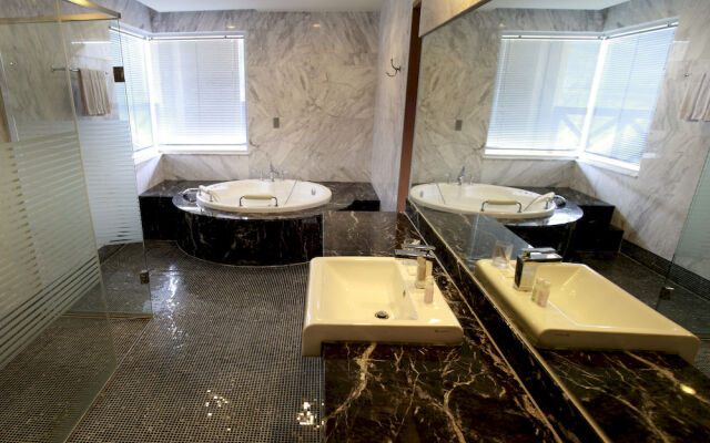 City Park Golf & Hotel