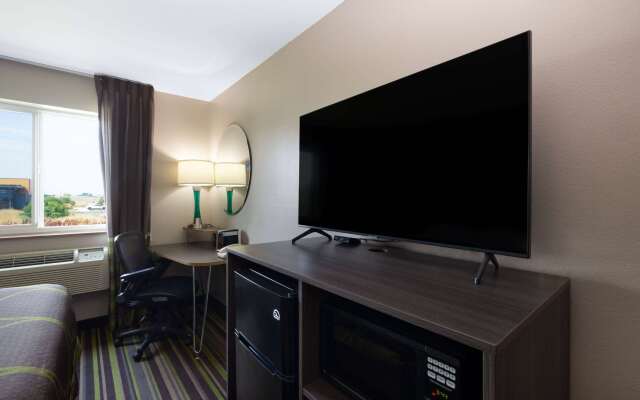 Super 8 by Wyndham Belgrade/Bozeman Airport