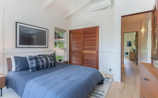 Camp Alealea 6 Bedroom Home by RedAwning