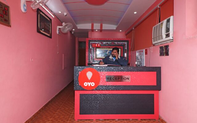 OYO 10623 Hotel Om Sai Guest In