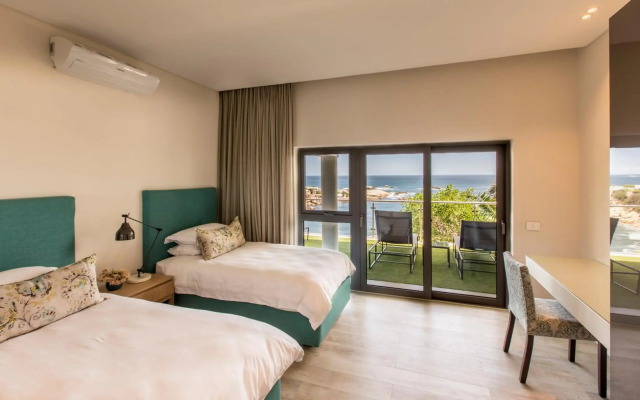 62 Camps Bay