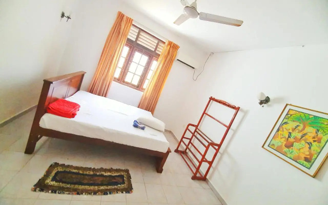 Hill House Mirissa