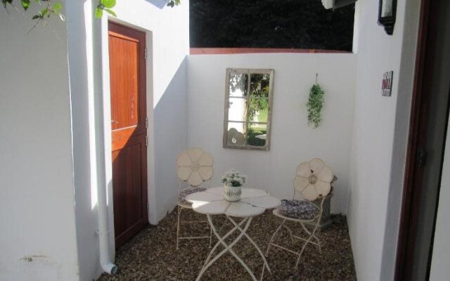 Happy Lands Self Catering B&B