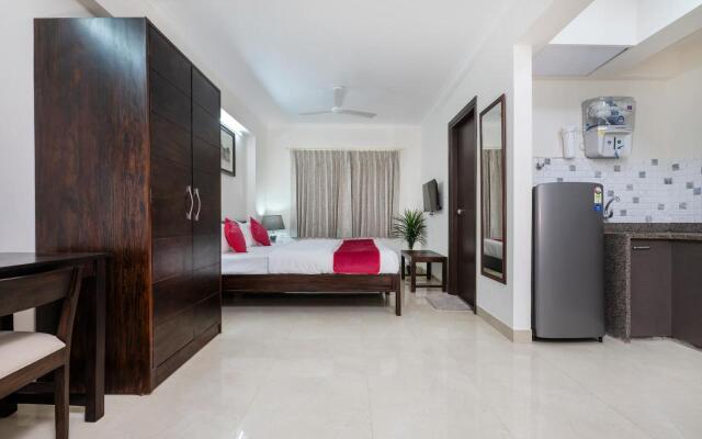 Palm Stay - Studios & Rooms