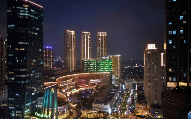 Pullman Jakarta Central Park