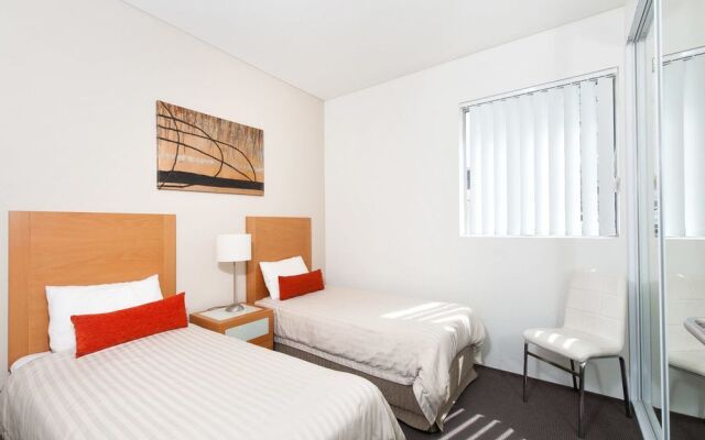 Cote D'Azur, Unit 7/61 Donald Street