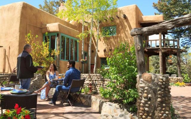 Inn Of The Turquoise Bear