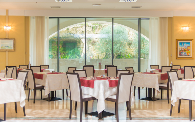 Hotel Vittoria Resort Pool & Spa