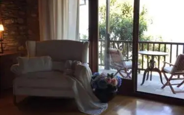 House Smaragdi