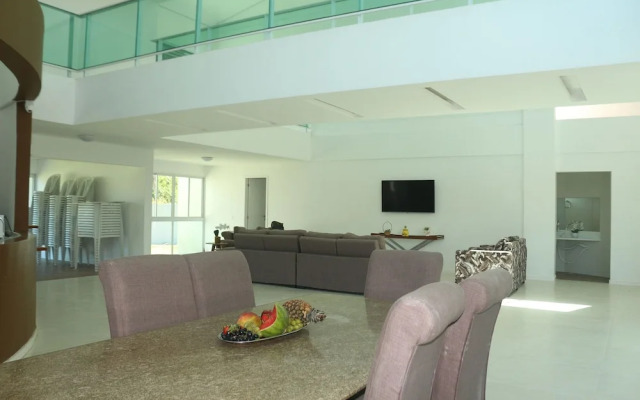 Mansao 6 suites c piscina e jacuzzi 082M