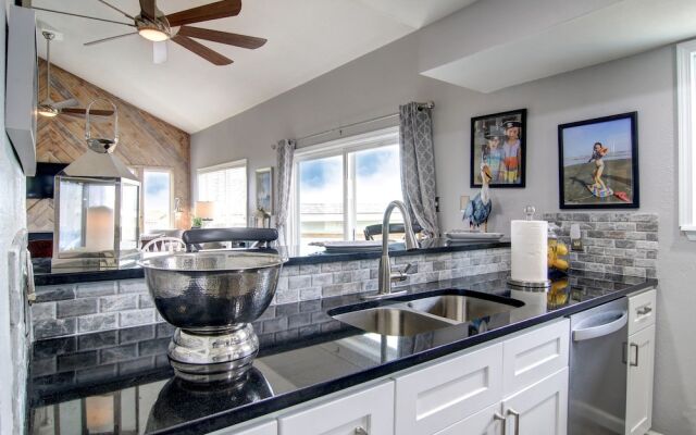 Captiva LC12 - 3 Br Home