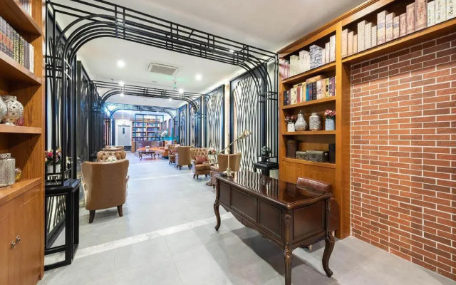 James Joyce Coffetel Hotel Beijing Desheng store