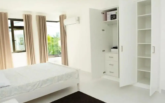 4 Bedroom Private Villa Villa La Tourelle
