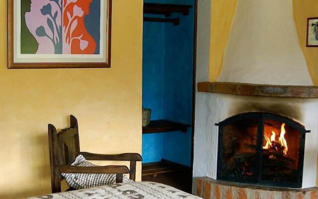 Las Palmeras Inn