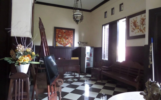 De Clove Guest House