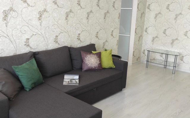 Апартаменты на улице Мельникайте 93