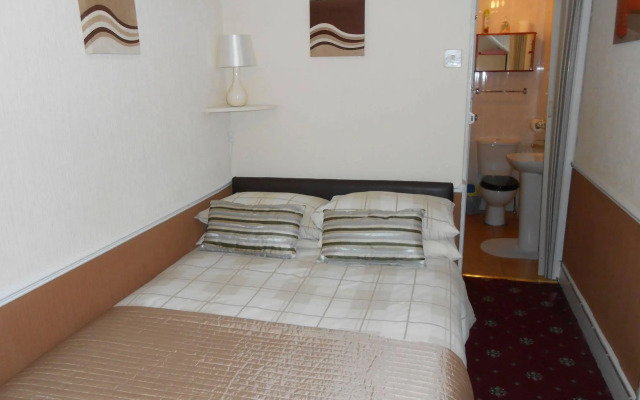 Shirley Heights Hotel