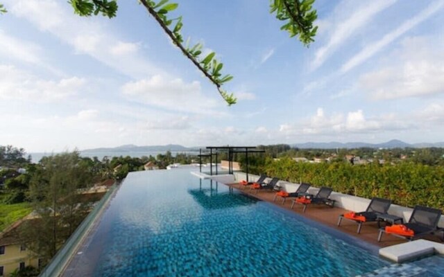 Ideal 1 Bed Apartment at Surin Beach