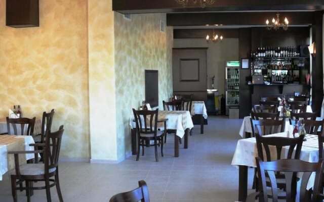 Bela Family Hotel