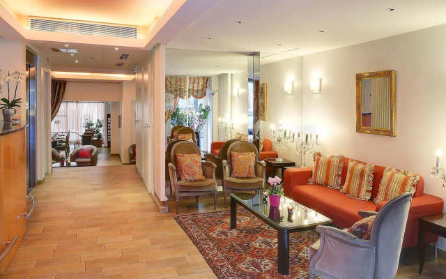Hotel Louvre Piemont