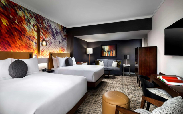 Fairmont The Queen Elizabeth
