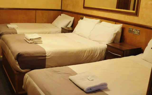 Cricklewood Lodge Hotel